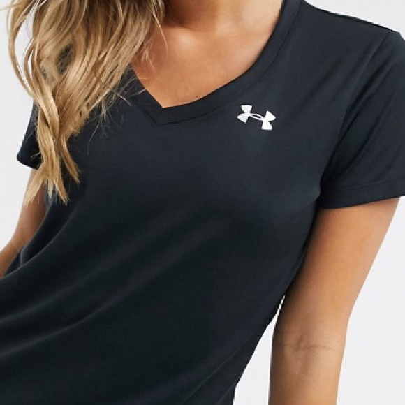 Under Armour Tops - Under Amour Black V Neck T Shirt Size M